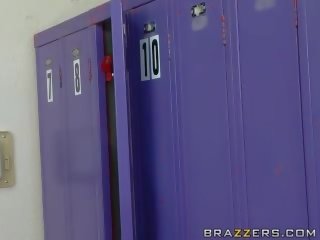 Desirable big titted blonde gets nailed in the locker room
