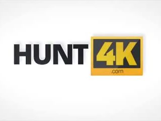 Hunt4k 她 几乎 丢失 她的 wallet 但 发现 疯狂的 成人 夹